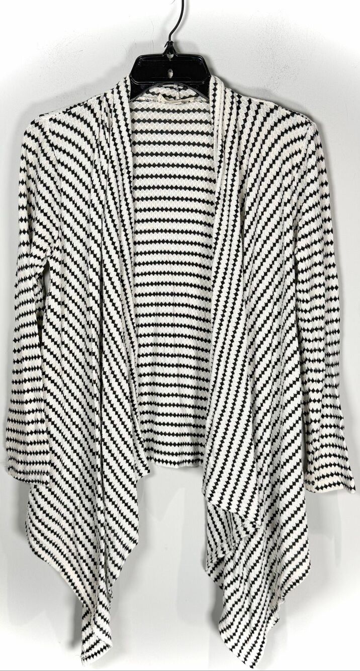 Meraki cardigan size medium